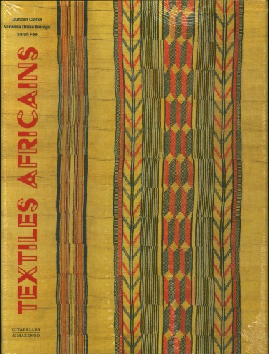 [9525463]  Textiles africains 